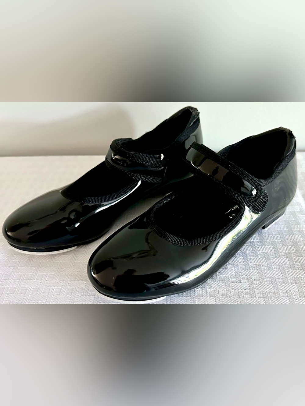 Freestyle by Danskin Girls Black Patent Tap Shoes Size 10 Mary Jane Dance Shoes